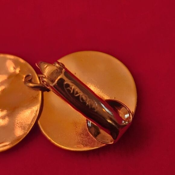 Avon Vintage Signed Gold Plated Dangle Earrings - Picture 3 of 3